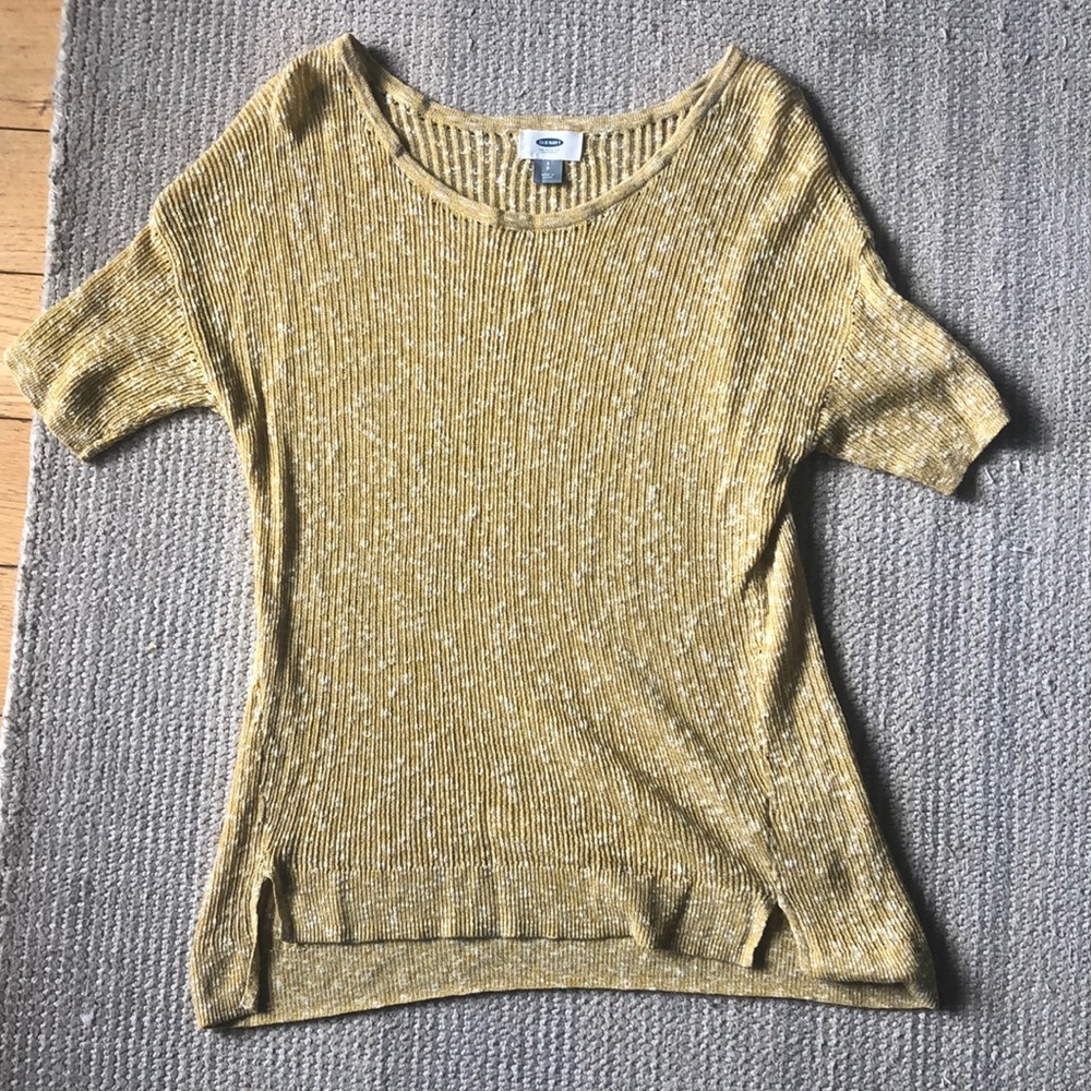 Yellow shirt